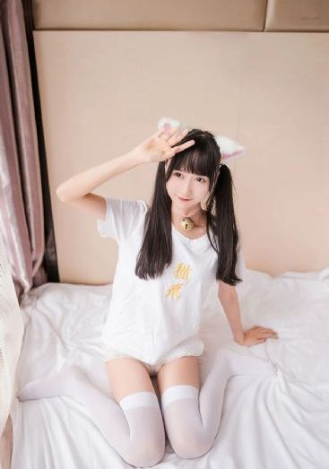 月影特工_十万网红美女美酱