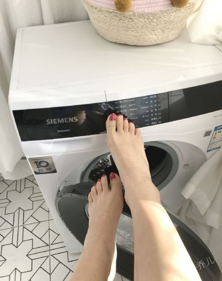 爱上兄弟的妈妈免费观看全集_HD免费观看