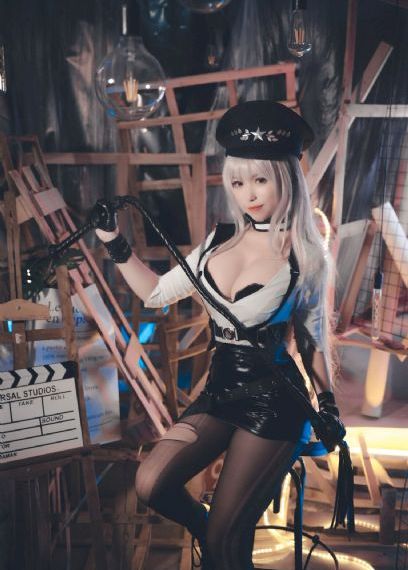 抱胁西班牙主题曲_DVD电影在线看