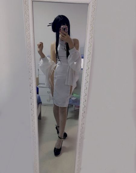 美丽的小蜜桃完整版_720完整版观看
