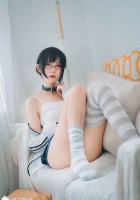 外遇的妻子电影_迅雷在线观看