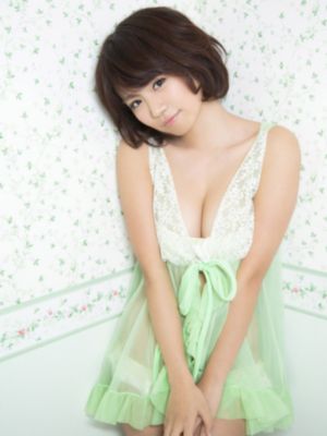 不扣纽扣女孩_高清免费观看超清