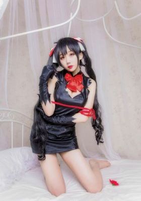 瑜伽女教师精油按摩hd_国产剧神马影院在线