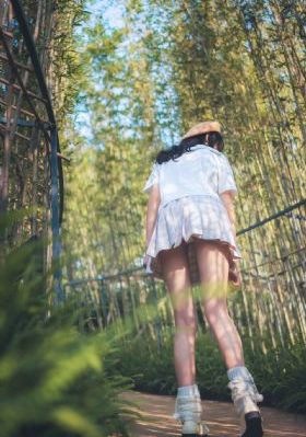 在摇晃的列车上_BD英语高清在线观看