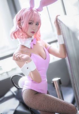 巨乳娘大战僵尸_剧情片在线观看视频
